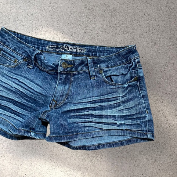 SOLD! (Don't buy) Max Rave Denim Shorts - Picture 3 of 4